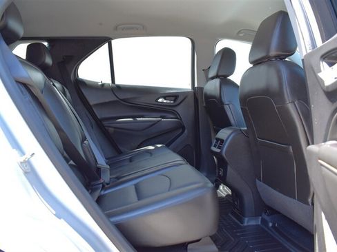 Used 2021 Chevrolet Equinox Premier w/ Redline Edition AWD/4WD image 25