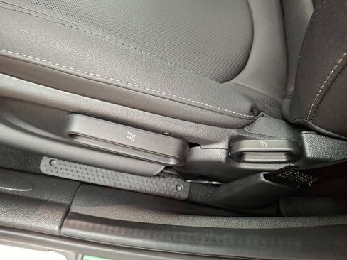 Certified 2024 MINI Cooper S image 11