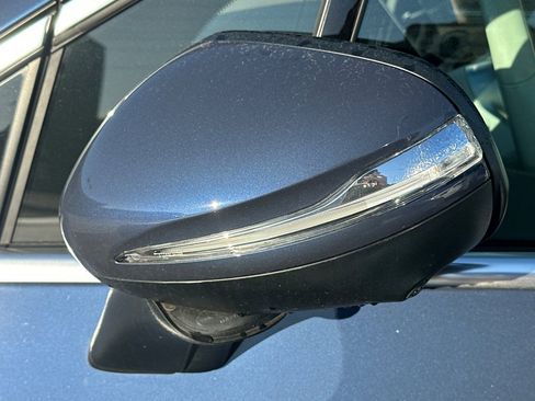 Certified 2023 Mercedes-Benz EQE 350+ 4MATIC SUV w/ Exclusive Trim Package image 17