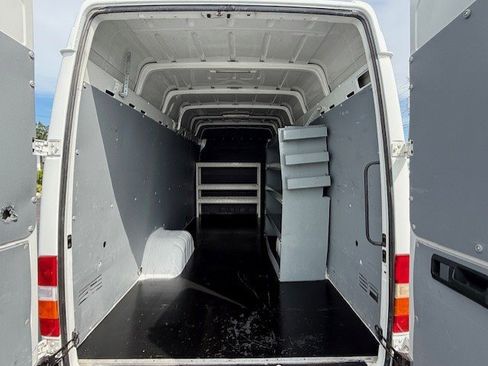 Used 2006 Dodge Sprinter 3500 w/ Cargo Group I image 14