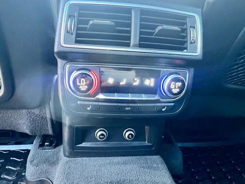 Used 2018 Audi Q7 3.0T Prestige AWD/4WD image 31
