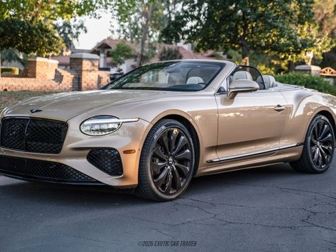 Used 2026 Bentley Continental GTC AWD/4WD image 12