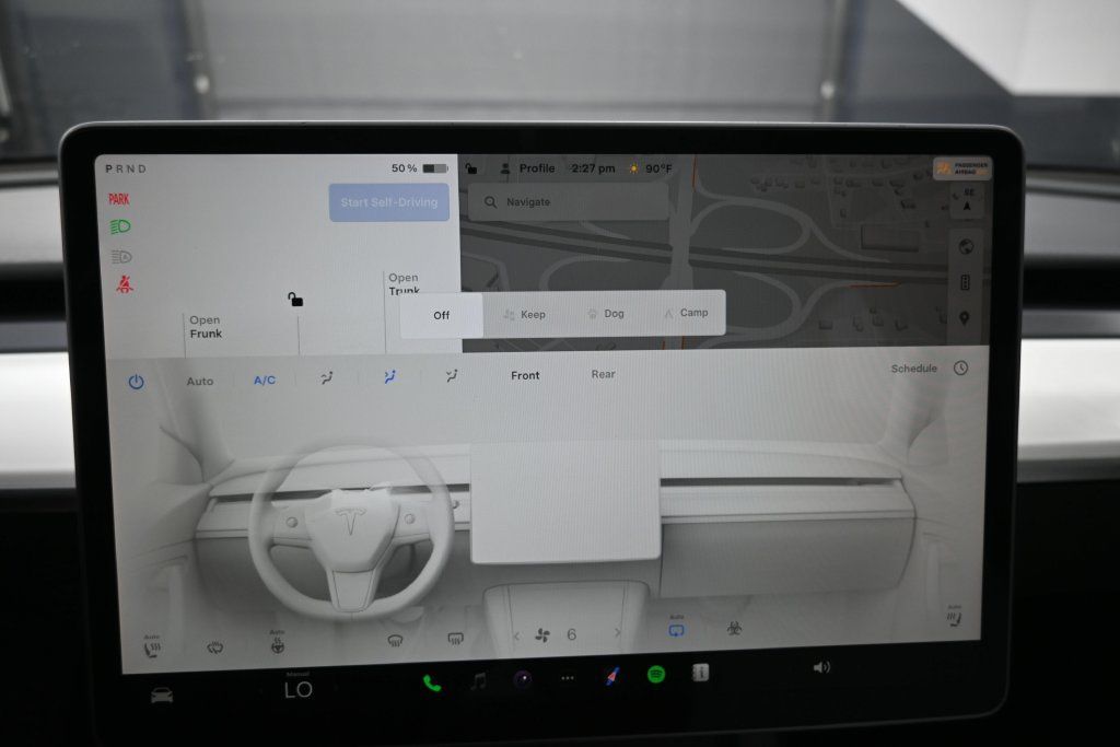 Used 2024 Tesla Model Y 2WD image 12