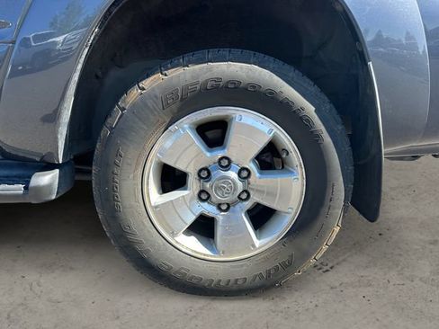 Used 2005 Toyota 4Runner Sport AWD/4WD image 9