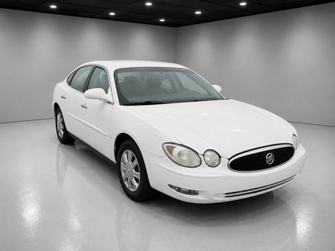 Used 2007 Buick LaCrosse CX FWD image 5