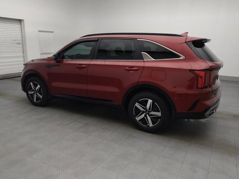Used 2021 Kia Sorento S FWD image 3