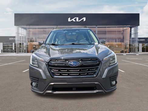 Used 2024 Subaru Forester Limited AWD/4WD image 7