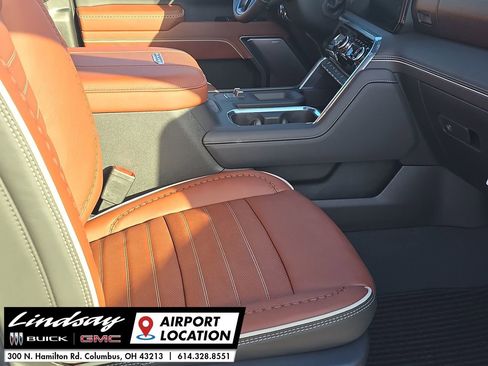 New 2026 GMC Sierra 2500 Denali Ultimate w/ Max Trailering Package image 30