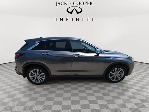 Certified 2025 INFINITI QX50 Pure AWD/4WD image 4