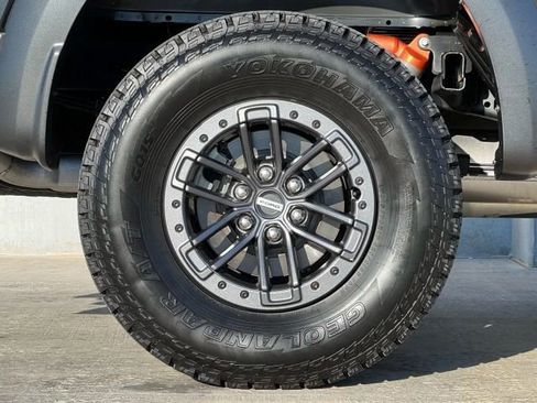 Used 2019 Ford F150 Raptor w/ Equipment Group 802A Luxury image 63