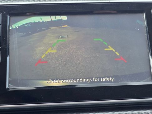 Used 2020 Nissan Kicks S FWD image 29