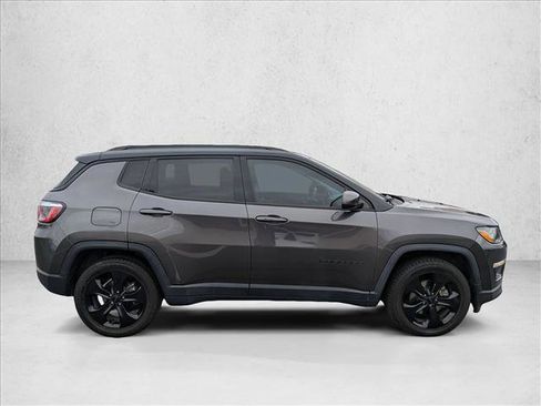 Used 2019 Jeep Compass Altitude image 4