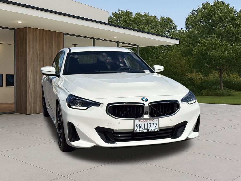 Used 2026 BMW 230i Coupe w/ Parking Assistance Package RWD image 5