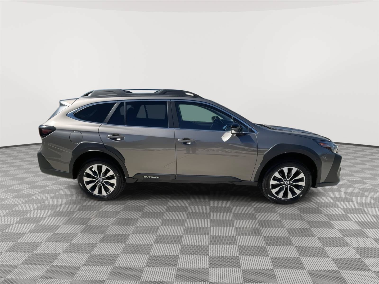 Used 2024 Subaru Outback Limited AWD/4WD image 14