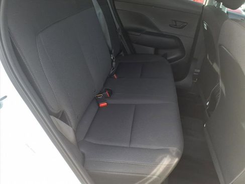 New 2026 Hyundai Kona SE image 9