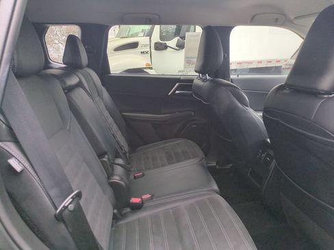 Used 2025 Mitsubishi Outlander SE AWD/4WD image 27