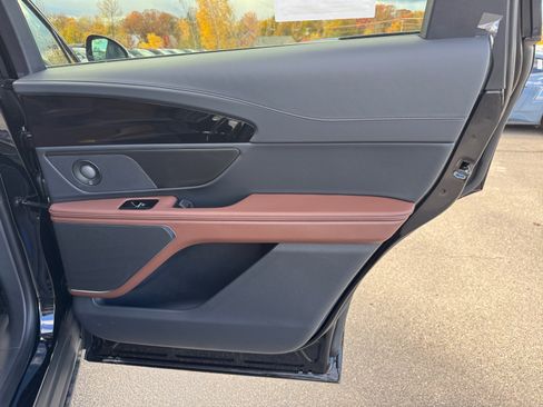 New 2026 Lincoln Nautilus Reserve w/ Jet Appearance Package image 27