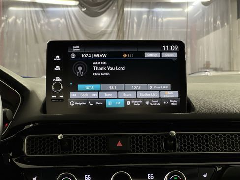 Used 2024 Honda Civic Sport Touring image 18