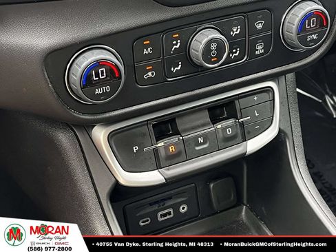 Certified 2023 GMC Terrain SLT AWD/4WD image 27