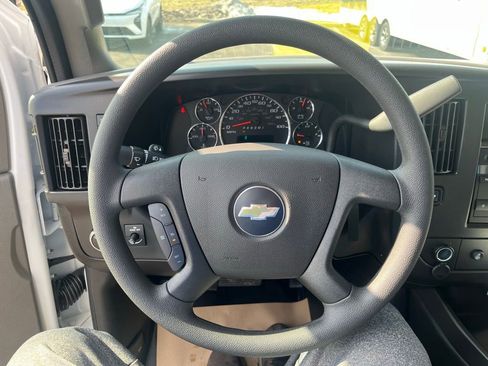 New 2026 Chevrolet Express 3500 w/ Power Convenience Package image 12