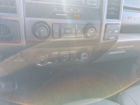Used 2020 Ford F350 XL w/ Power Equipment Group image 14