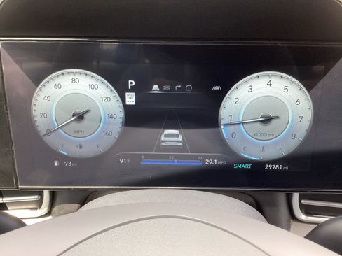 Used 2024 Hyundai Elantra SEL FWD image 23