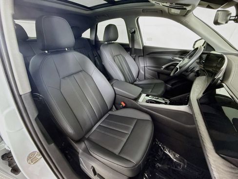 Used 2025 Audi Q5 Premium w/ Convenience Package AWD/4WD image 27