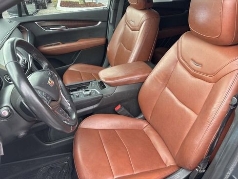 Used 2021 Cadillac XT5 Premium Luxury w/ LPO, Floor Liner Package image 11