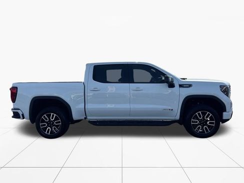 Used 2025 GMC Sierra 1500 AT4 w/ AT4 Premium Package AWD/4WD image 7