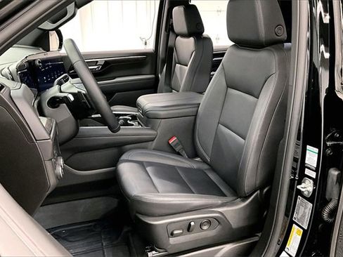 Used 2025 Chevrolet Tahoe Z71 image 19