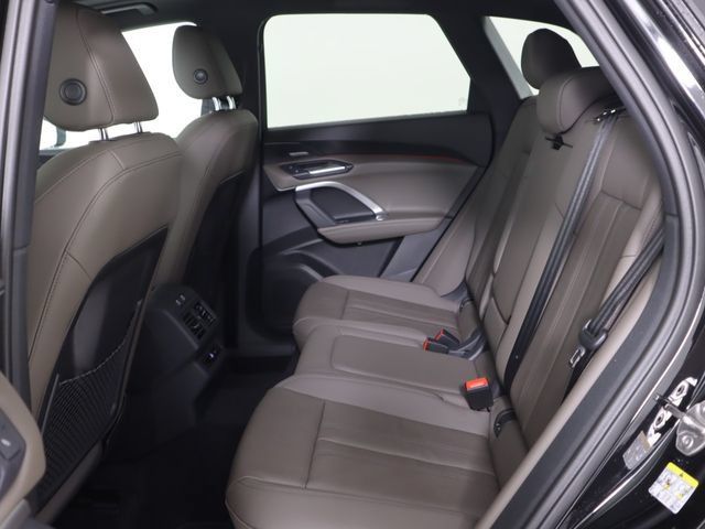 New 2026 Audi Q5 Premium Plus AWD/4WD image 15