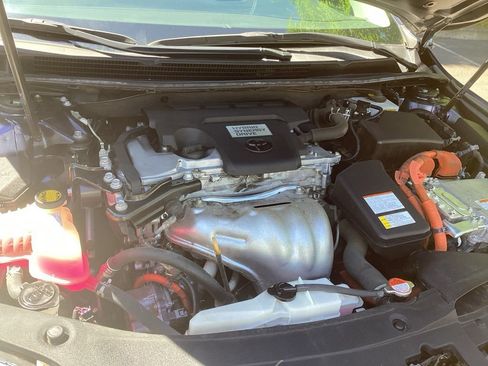 Used 2016 Toyota Avalon Limited w/ Toyota Safety Sense Package FWD image 23