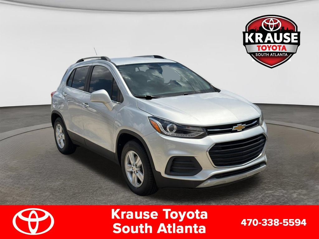 Used 2020 Chevrolet Trax LT w/ LT Convenience Package FWD image 1