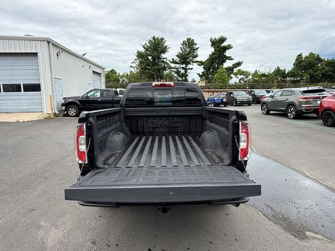 Used 2021 GMC Canyon AT4 w/ Driver Alert Package AWD/4WD image 25