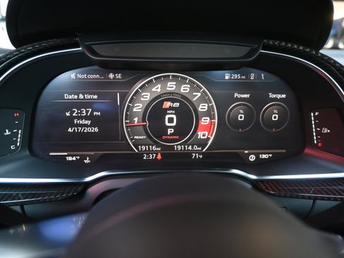 Used 2018 Audi R8 V10 w/ Premium Package RWD image 58