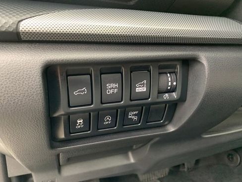 Used 2021 Subaru Forester Limited w/ Popular Package #3 image 25