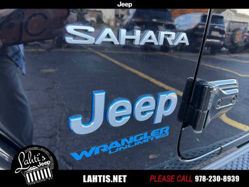 Used 2022 Jeep Wrangler Unlimited Sahara image 27