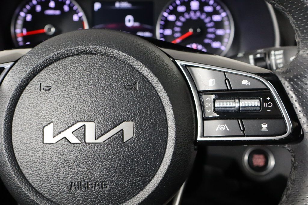 Used 2024 Kia Forte GT-Line w/ GT-Line Premium Package FWD image 10