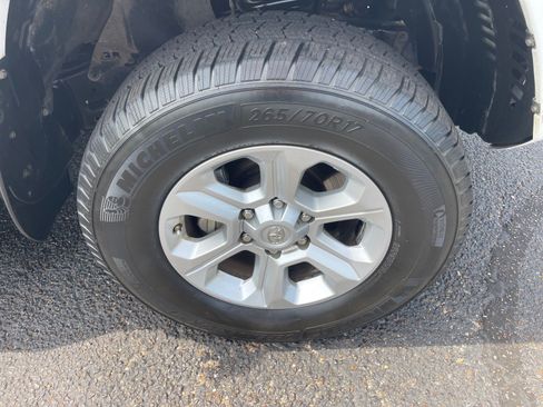 Used 2018 Toyota 4Runner SR5 Premium AWD/4WD image 22
