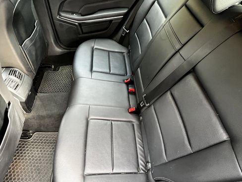 Used 2014 Mercedes-Benz E 350 4MATIC Wagon image 32