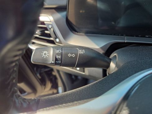 Used 2025 Kia Telluride S FWD image 15