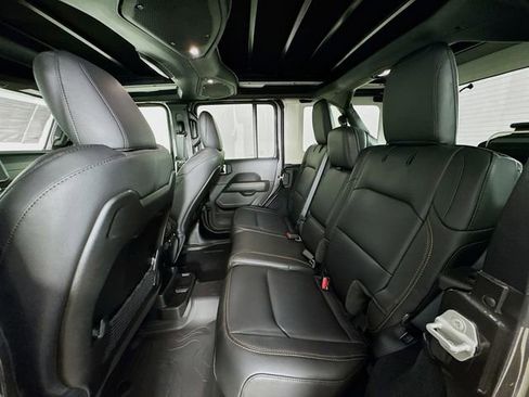 New 2025 Jeep Wrangler Unlimited Sahara image 27