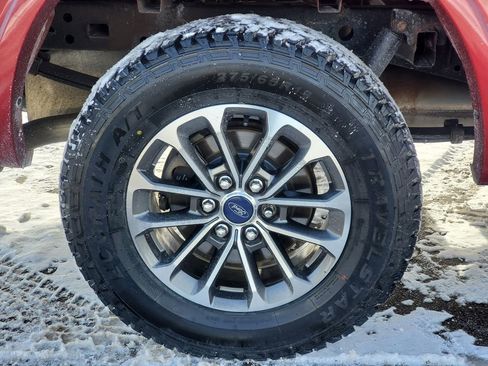 Used 2019 Ford F150 XLT w/ Equipment Group 302A Luxury image 5