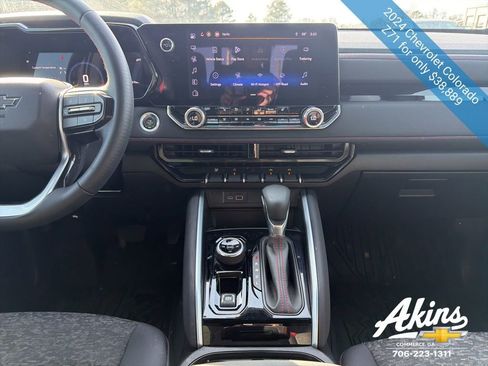 Certified 2024 Chevrolet Colorado Z71 w/ Z71 Convenience Package 2 image 23