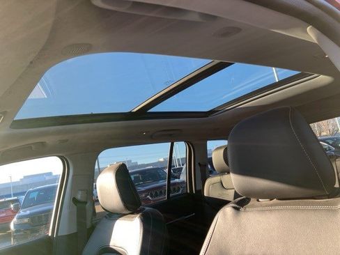 Certified 2022 Jeep Grand Cherokee Limited image 13