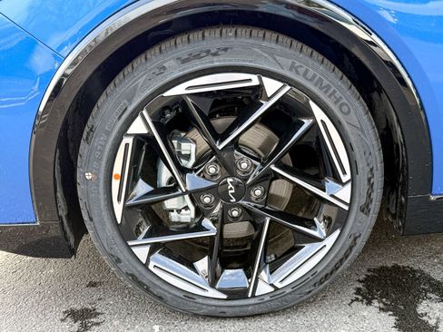 New 2025 Kia K4 GT-Line w/ GT-Line Sunroof Package image 13