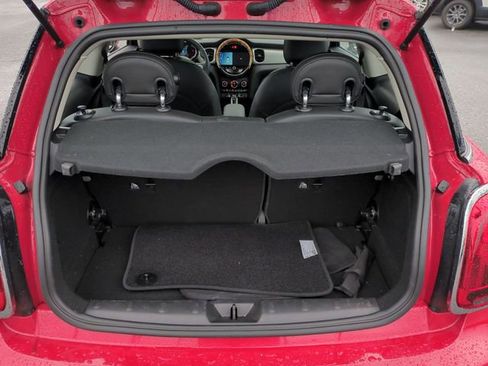 Used 2024 MINI Cooper 2-Door Hardtop image 26