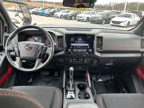 Used 2023 Nissan Frontier PRO-4X w/ Technology Package image 9
