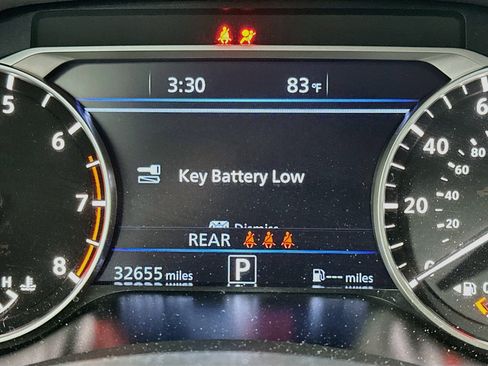 Used 2024 Nissan Altima 2.5 SV w/ SV Premium Package FWD image 18