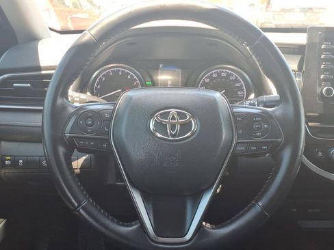 Used 2023 Toyota Camry SE w/ Convenience Package FWD image 12